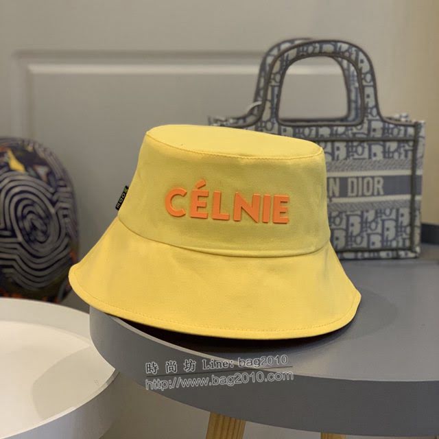 CELINE新品女士帽子 賽琳立體彩虹字母炫彩系列漁夫帽  mm1617